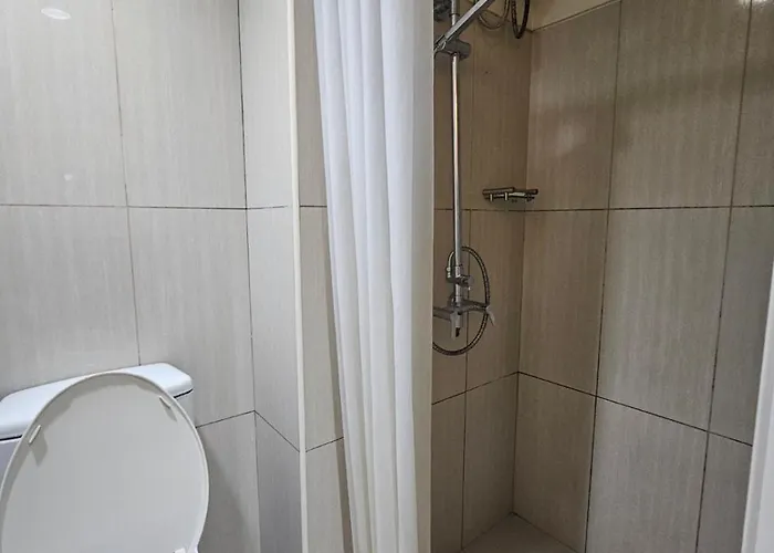 Shell Residences Moa - The Executive Manila