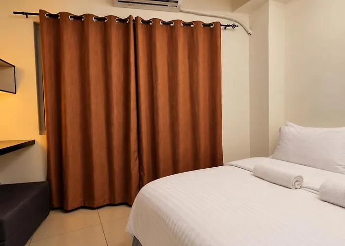 アパートホテル Shell Residences Moa - The Executive 3*